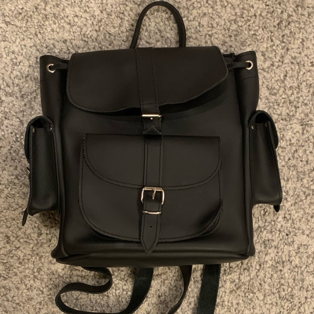 Grafea Black Leather Backpack Rucksack - Picture 3 of 7